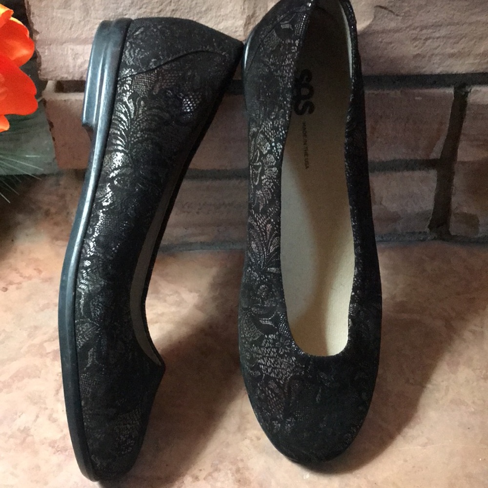 Beautiful stamped leather SAS flat size 10M - Picture 2 of 8